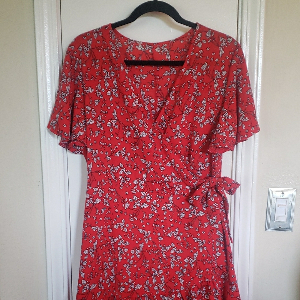 Red Flutter Sleeve V-Neck Midi Sundress 💚🩵🩷